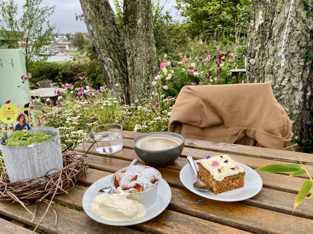 Humlefabrikken hagekafé: En hemmelig oase