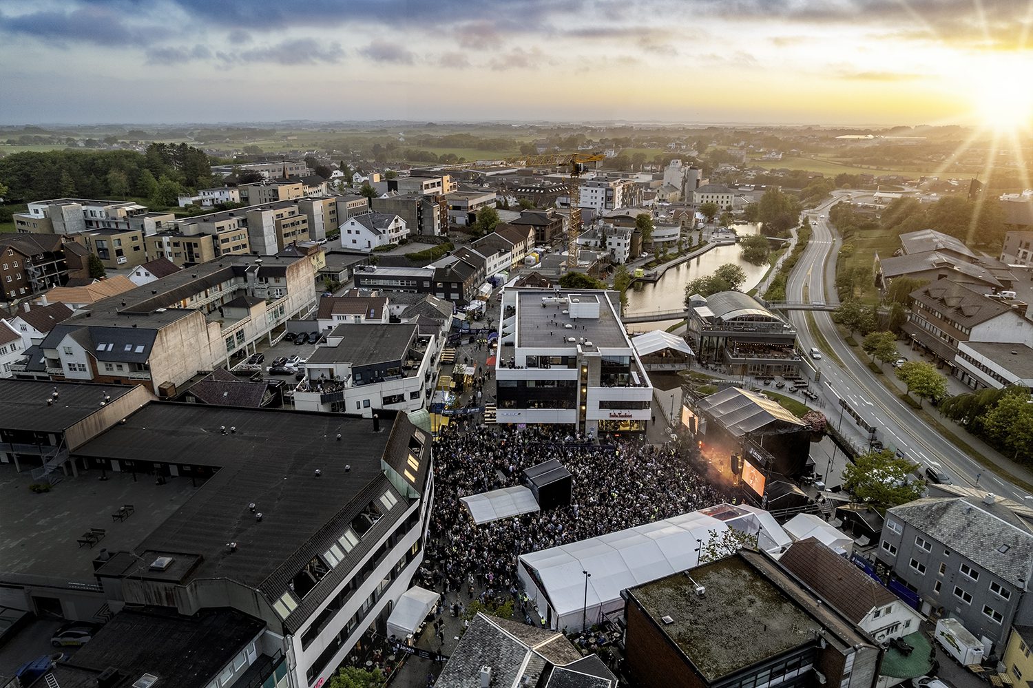 Festivaler på Jæren. Dronebilde over Bryne. 