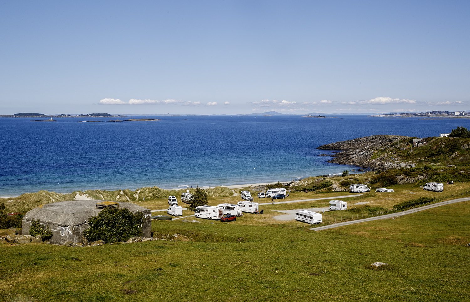 Bobilcamping på Jæren tett på strand